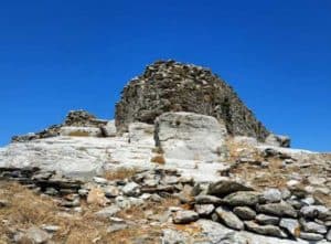 pano-kastro-andros