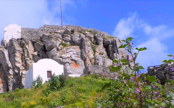 castle-of-Amorgos